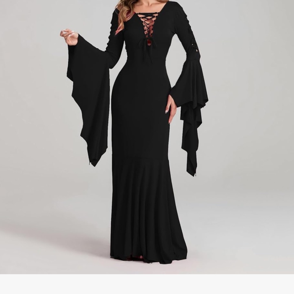 Black Long Sleeve Lace-Up Mermaid Maxi Dress